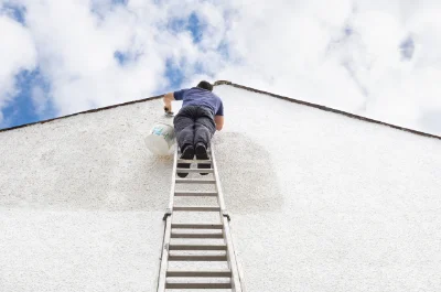 Peinture extérieure à Saint-Laurent-la-Vallée — façades et ravalement